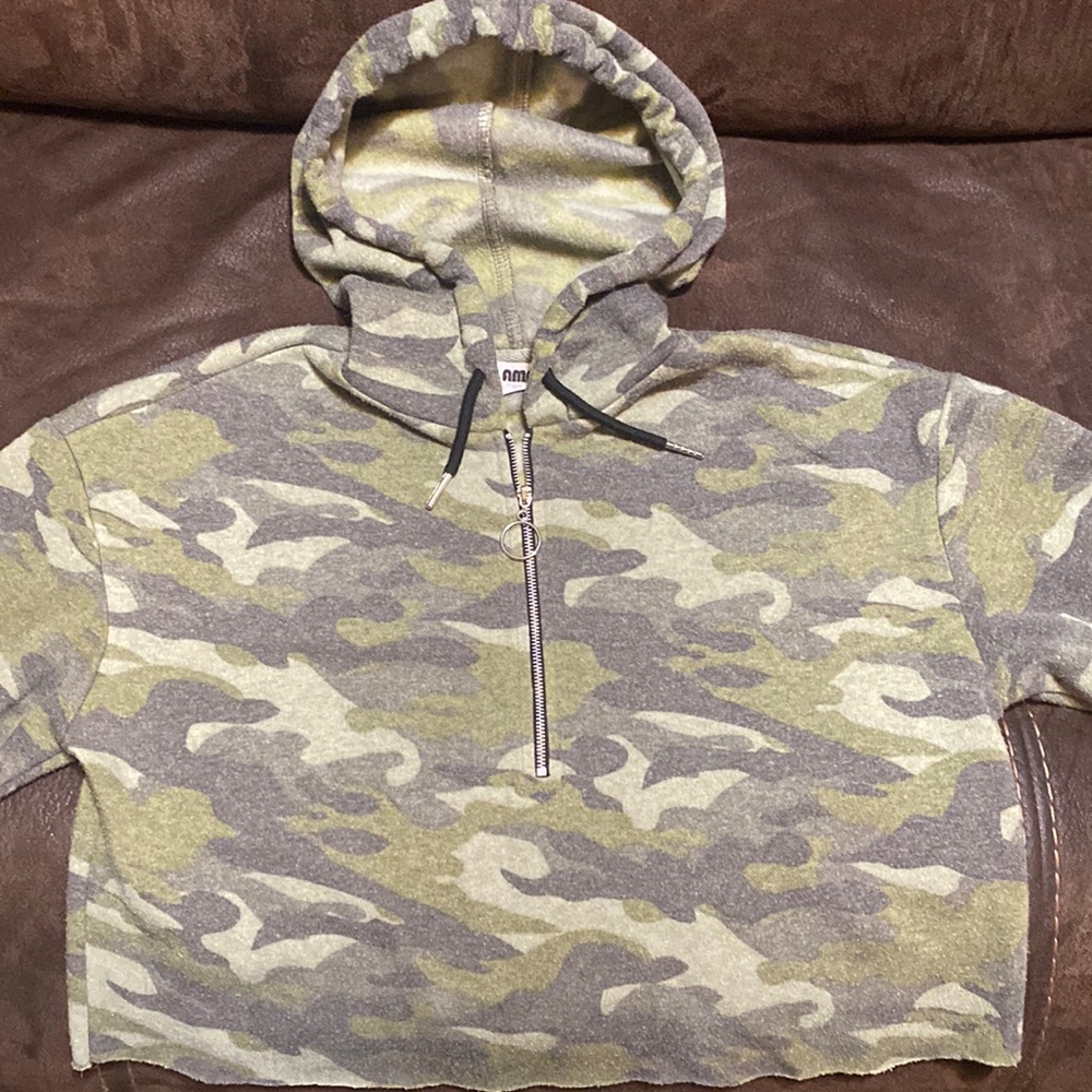 Crop hoodie